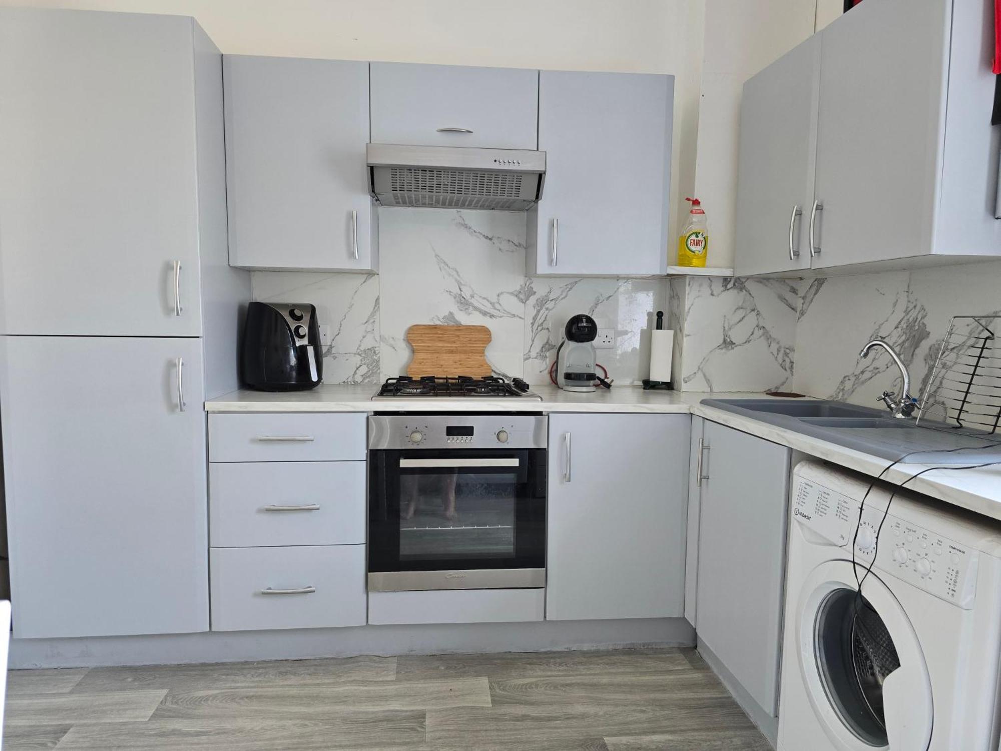 The Tramway House Apartment Карикфъргъс Екстериор снимка